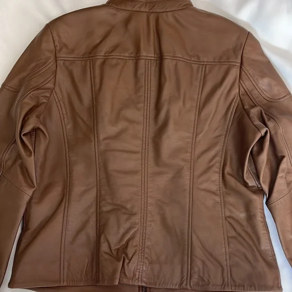 NWT Brown camel color Wilson leather jacket Size L. - Picture 9 of 11